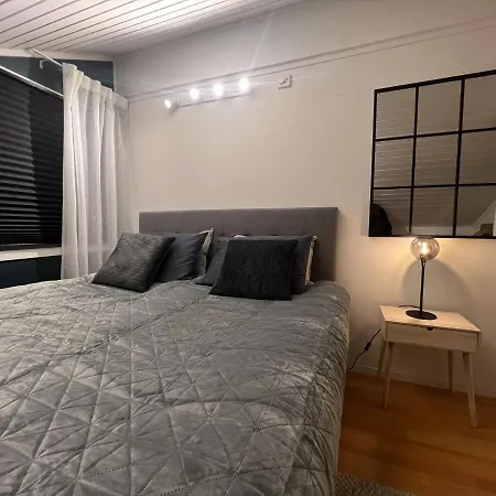 Charming Loft Retreat On Tromso's Historic Main Street: 3-minute Stroll To Square *
