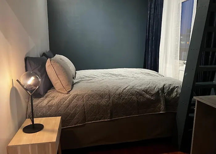 Charming Loft Retreat On Tromso's Historic Main Street: 3-minute Stroll To Square